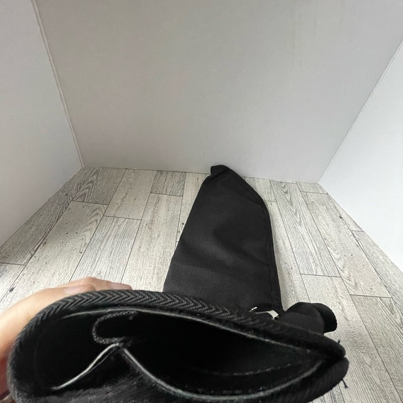 SAS Archery Side Tube Quiver No-Spill Arrow Quiver with Belt Clip - Picture 5 of 9